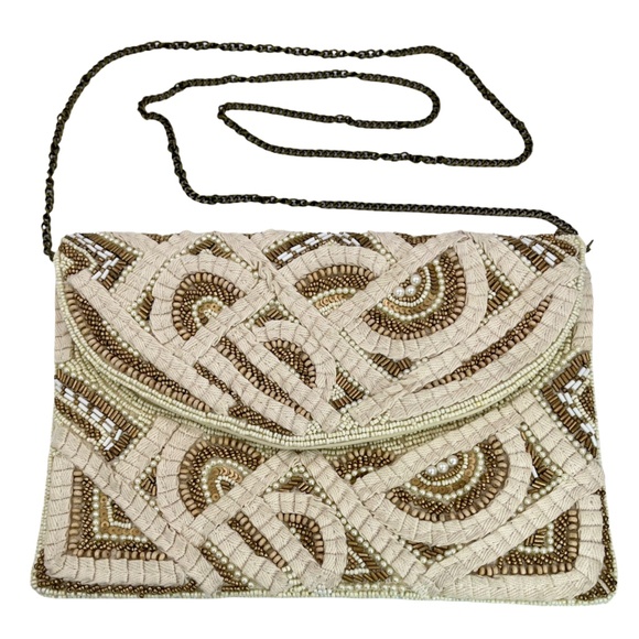 🔥NEW! Beautiful Handmade Clutch with Pearls🐚✨ - Picture 5 of 5